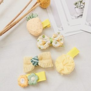 5pcs baby/kids fabric hair clips in different colors